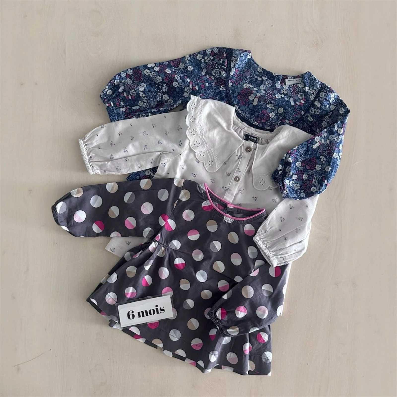 Lot de 3 chemises / blouses bébé fille / taille 6 mois 